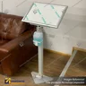 PEDESTAL SANITARIO METALICO BASE TRIANGULAR + CAJA DE LUZ MARCO CLIP FORMATO A3 (29.7*42 CMS), foto 2