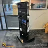 THREE-SIDED TRIANGULAR DISPLAY UNIT, foto 2